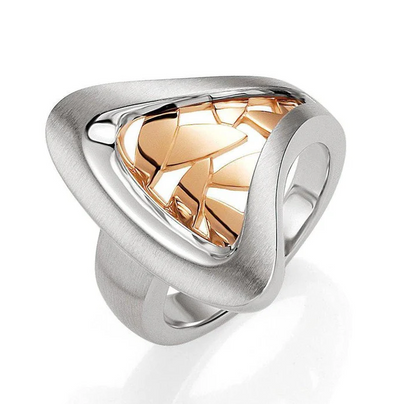 Breuning Asymmetrical  patterned ring